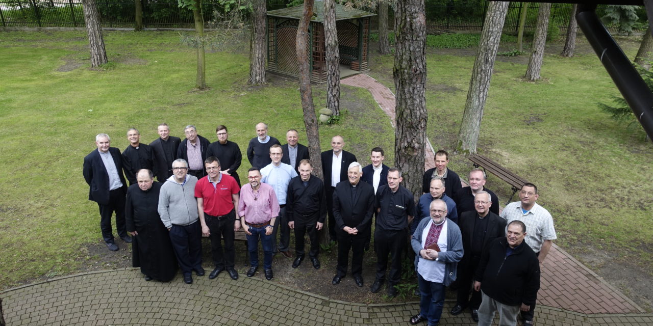 Иезуиты из России, Беларуси, Кыргызстана встретились с генеральным настоятелем Общества Иисуса