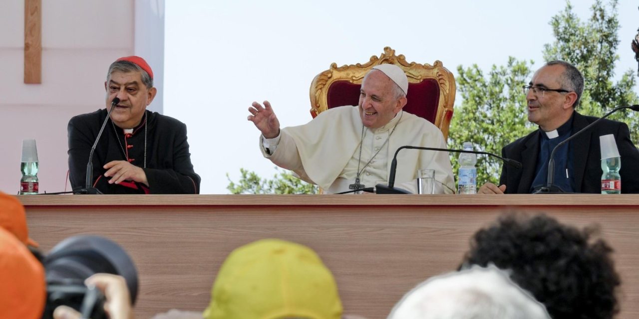 Папа: богословие должно «достичь окраин»