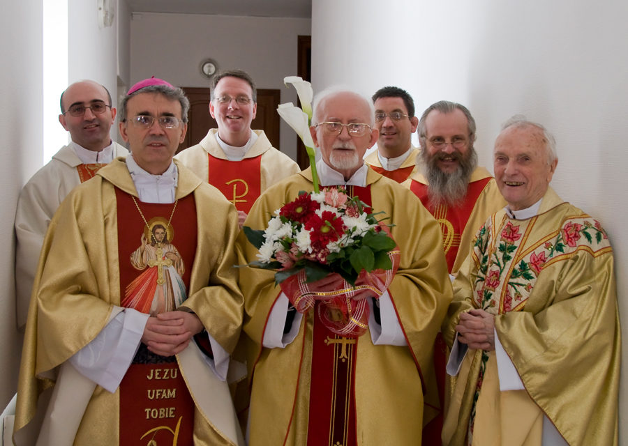 Отошел в вечность о. Иосиф Маха SJ (1929-2019)