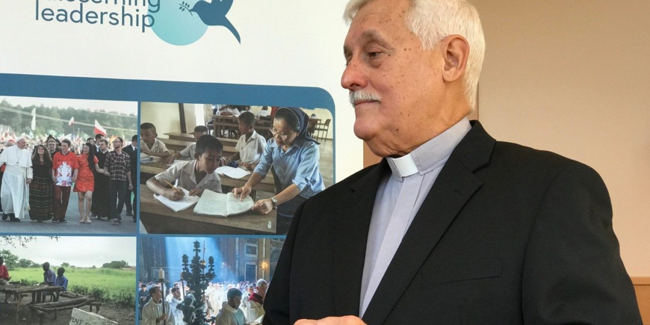 «Лидерство, которое становится привилегией — не от Бога». В Риме проходит курс иезуитов для церковных лидеров