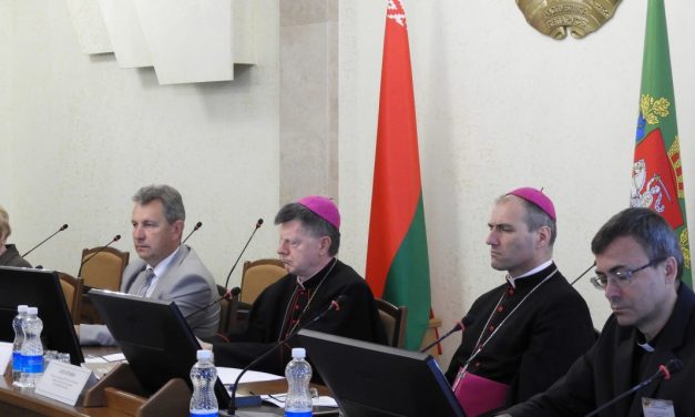 В Витебске прошла медицинская конференция с участием иезуитов