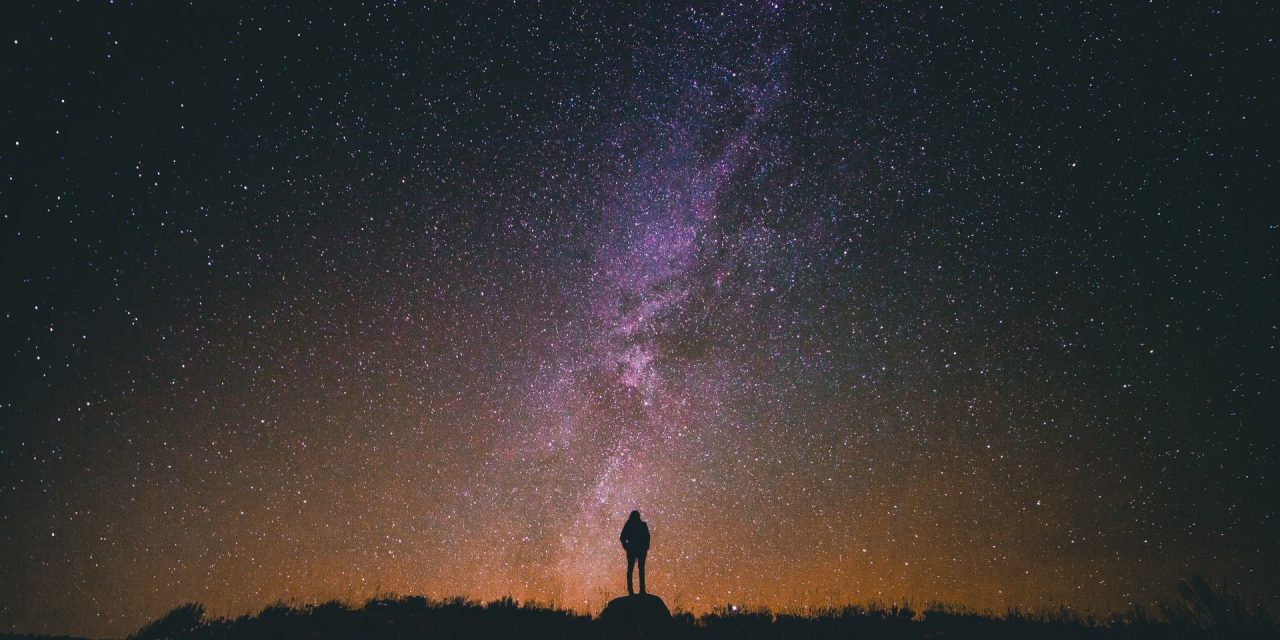 Часто задаваемые вопросы о вере: «Существует ли Бог?»