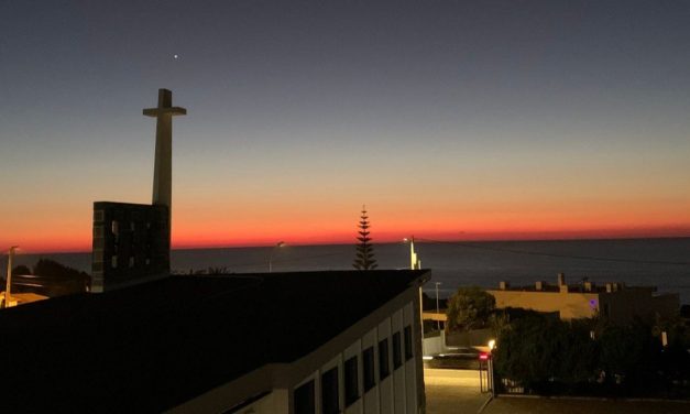 «Существует ли Бог?» и другие часто задаваемые вопросы о вере и религии