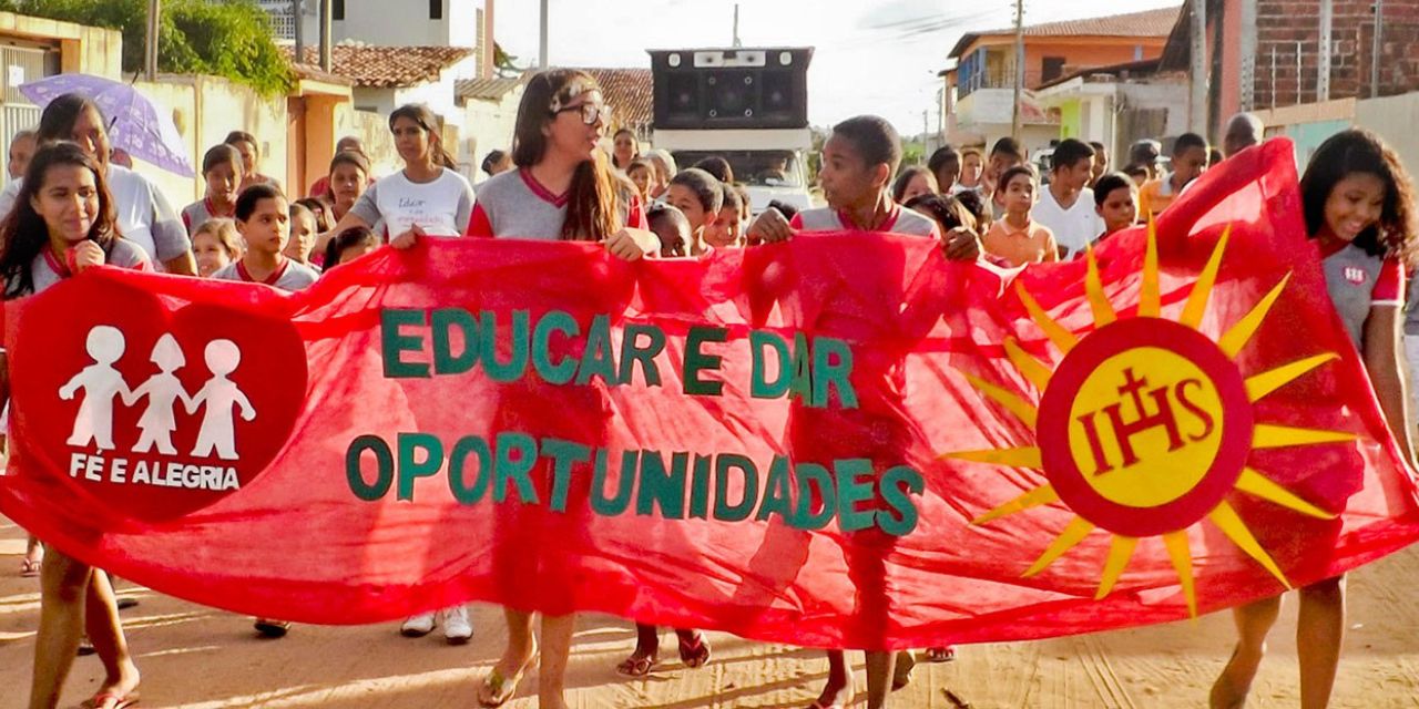 Живая традиция иезуитского образования. По случаю VI Международного дня образования