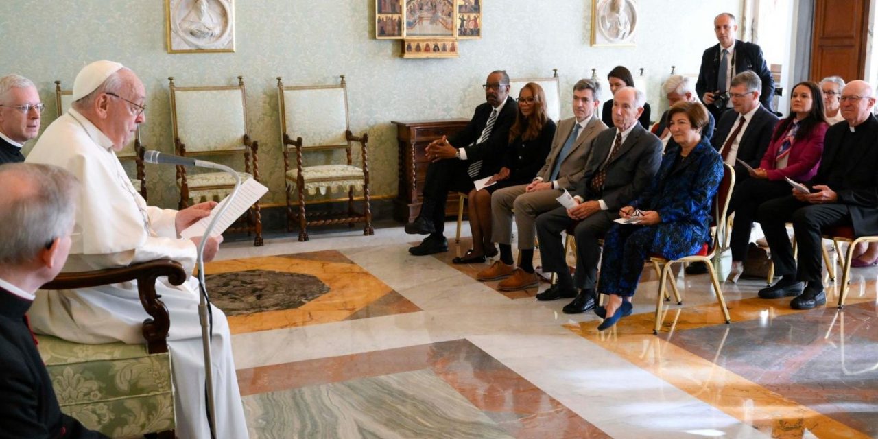 Папа — попечителям Университета Игнатия Лойолы: воспитывайте трудолюбивых мечтателей