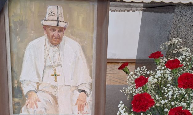 «Храбрость – от Бога!» Святая Месса за почившего Папу Франциска прошла в Апостольской  Администратуре Кыргызстана